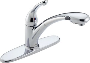 Delta Faucet Signature Single Handle Pull Out Kitchen Faucet In