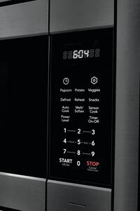 Frigidaire Gallery 2 2 Cf Countertop Microwave Oven In Black