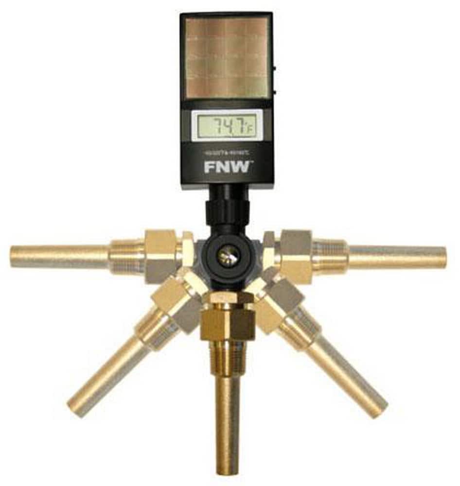 <strong>Figure SDTH</strong><br />Adjustable Angle Solar Thermometer w/ Digital Display