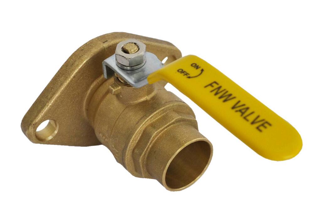 <strong>Figure 475</strong><br />Brass Full Port Sweat 400# Pump Isolation Ball Valve