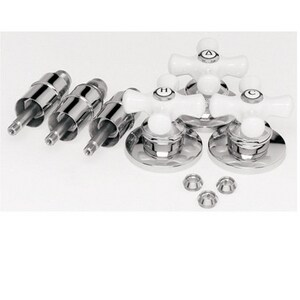 Handle Kit in Polished Chrome